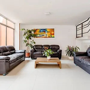 Apartamento Acogedora En Un Punto De, Bogotá